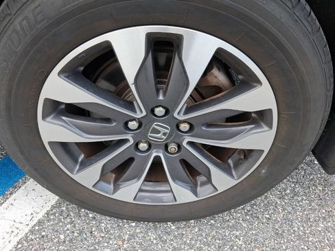 Used 2024 Honda Odyssey EX-L image 13