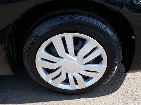 Used 2019 Honda Fit LX image 33