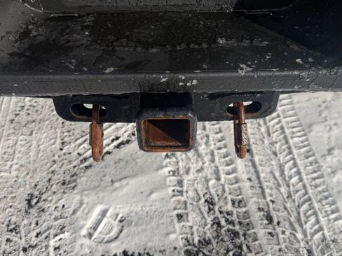 Used 2022 Ford F250 Lariat w/ Black Appearance Package image 5