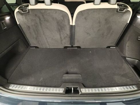 New 2026 Volvo XC90 B5 Core image 33
