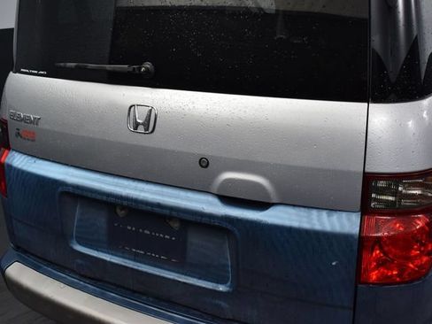 Used 2005 Honda Element EX image 17