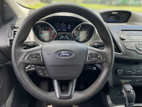 Used 2017 Ford Escape S FWD image 30