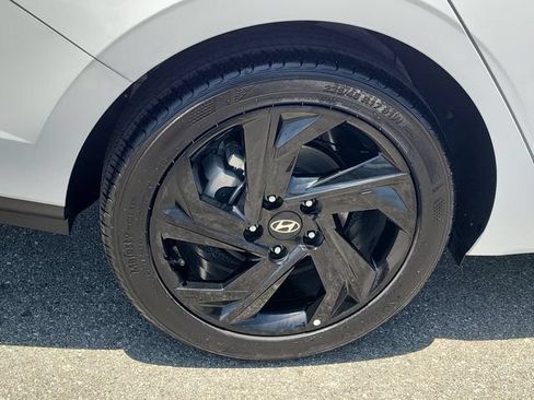 Certified 2026 Hyundai Elantra Sport w/ Cargo Package FWD image 28