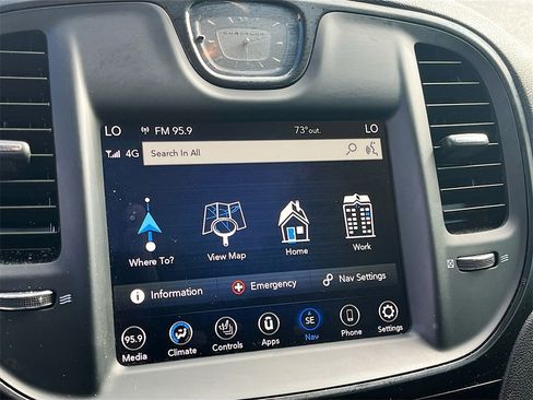 Used 2023 Chrysler 300 S image 13