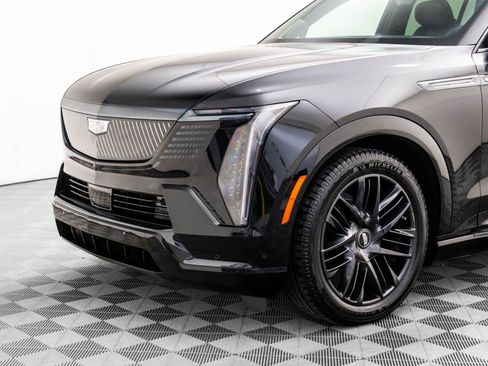 New 2025 Cadillac Escalade IQ Sport 2 w/ LPO, ONYX Package AWD/4WD image 41