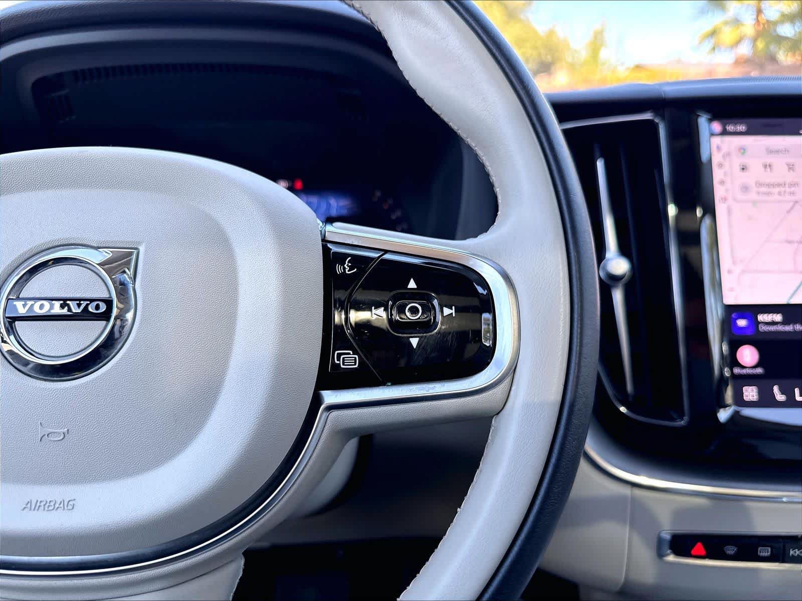 Used 2024 Volvo XC60 B5 Core AWD/4WD image 23