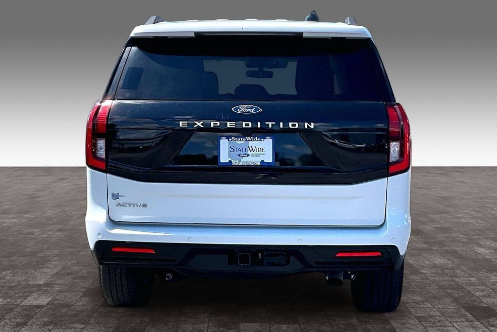 Used 2025 Ford Expedition Active RWD image 28