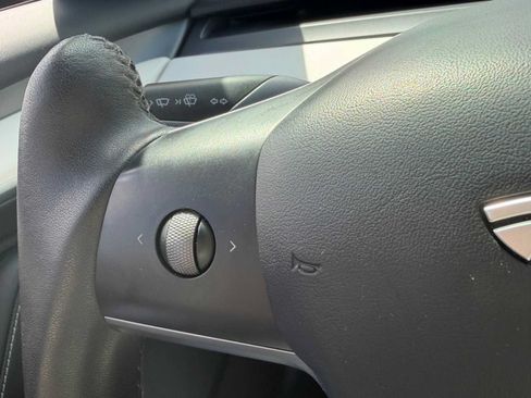Used 2023 Tesla Model 3 Standard Range RWD image 24