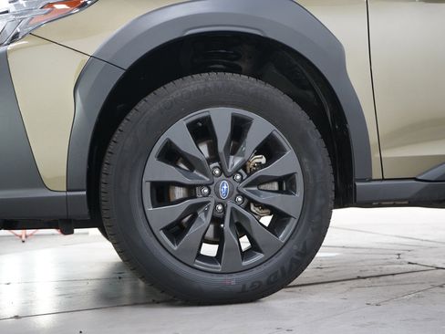 Used 2024 Subaru Outback Onyx Edition AWD/4WD image 27