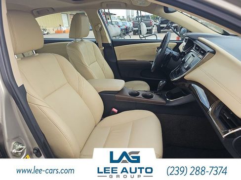 Used 2013 Toyota Avalon XLE Touring image 2