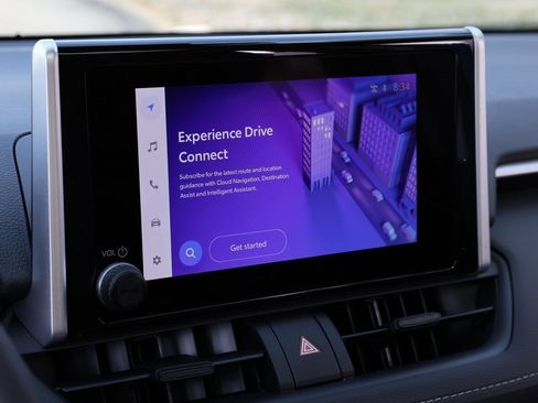 Certified 2025 Toyota RAV4 XLE image 28