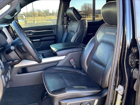 Used 2019 RAM 1500 Laramie image 7