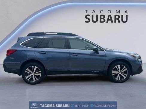 Used 2018 Subaru Outback 2.5i Limited AWD/4WD image 6