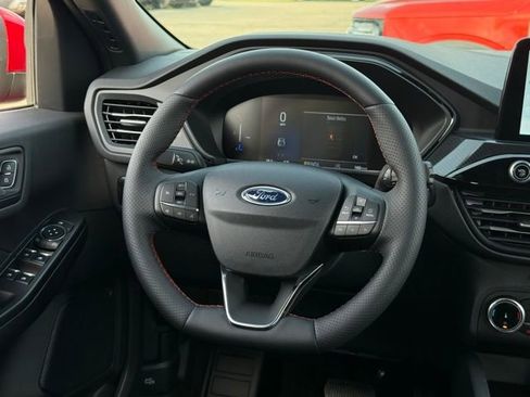 Used 2026 Ford Escape ST-Line Select w/ Equipment Group 401A AWD/4WD image 7