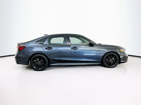 Used 2025 Honda Civic Sport image 10