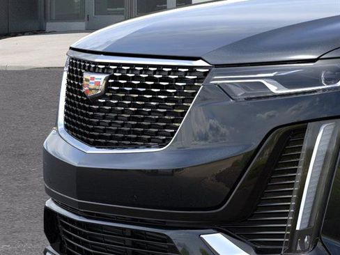 New 2025 Cadillac XT6 Premium Luxury image 13
