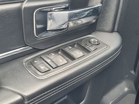 Used 2015 RAM 2500 Laramie w/ Cold Weather Group AWD/4WD image 15