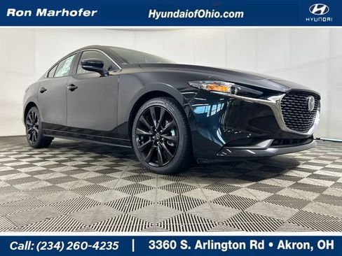 Used 2024 MAZDA MAZDA3 s FWD image 1