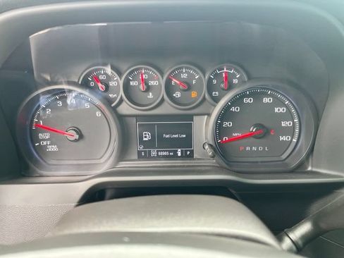 Used 2024 Chevrolet Silverado 1500 Custom Trail Boss w/ Turbomax Blackout Package AWD/4WD image 12