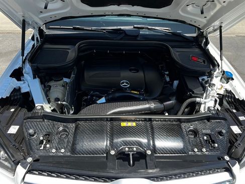 Used 2021 Mercedes-Benz GLE 350 4MATIC w/ Premium Package image 48