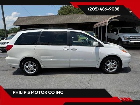 Used 2006 Toyota Sienna XLE Limited w/ XLE Limited PKG 3 FWD image 1