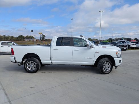 Used 2024 RAM 2500 Laramie w/ Safety Group image 9