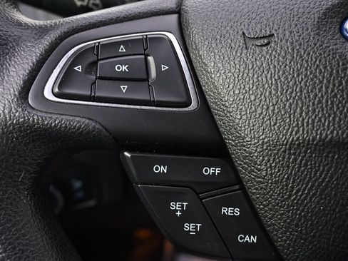 Used 2016 Ford Focus SE FWD image 33