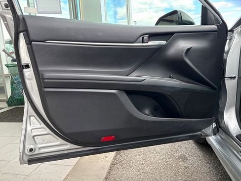 Used 2024 Toyota Camry SE FWD image 24