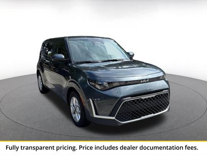 Used 2025 Kia Soul LX w/ LX Technology Package