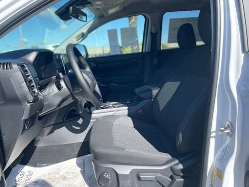 New 2025 Ford Ranger XLT w/ FX4 Off-Road Package image 21