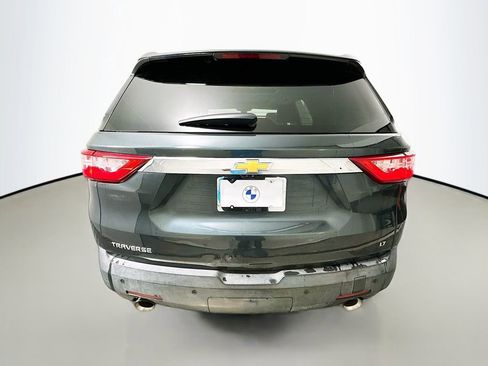 Used 2018 Chevrolet Traverse LT image 6