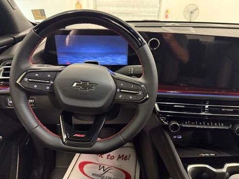 New 2026 Chevrolet Traverse RS w/ LPO, Floor Liner Package image 20