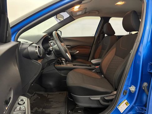 Used 2021 Nissan Kicks SR image 10