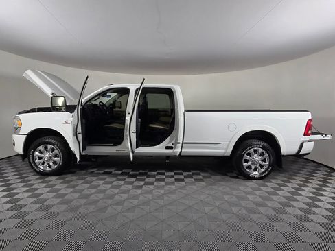 Used 2023 RAM 3500 Limited AWD/4WD image 15
