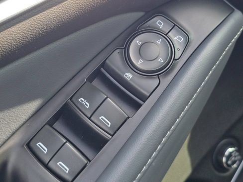 Used 2023 Buick Enclave Essence w/ Trailering Package, 5000 lbs. AWD/4WD image 26