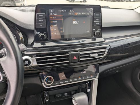 Certified 2021 Kia Seltos EX image 16