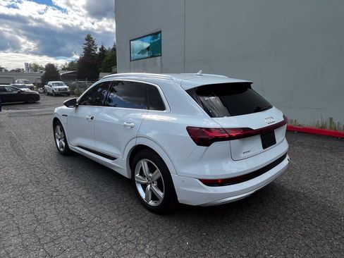 Used 2019 Audi e-tron Premium Plus w/ Cold Weather Package AWD/4WD image 9