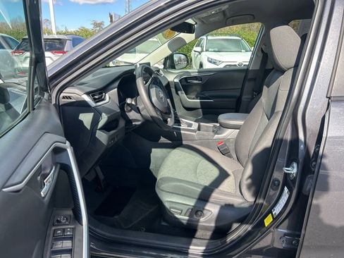 Used 2024 Toyota RAV4 XLE image 15
