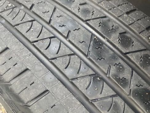 Used 2023 GMC Acadia SLT w/ Trailering Package image 47