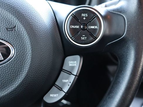 Used 2018 Kia Soul w/ Convenience Package FWD image 29