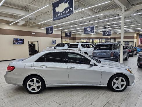 Used 2014 Mercedes-Benz E 350 Sedan image 6