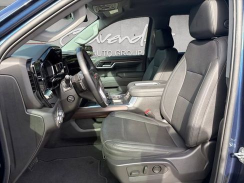 Used 2022 GMC Sierra 1500 SLT w/ SLT Convenience Package image 19