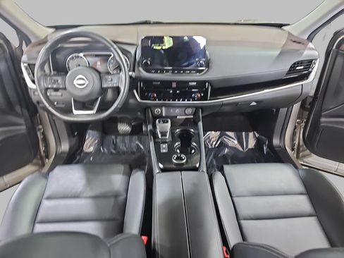 Used 2023 Nissan Rogue SL AWD/4WD image 11