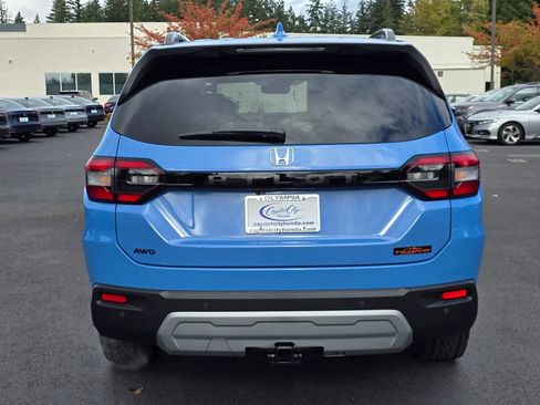 New 2025 Honda Pilot TrailSport image 26