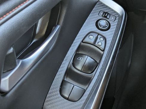 Used 2025 Nissan Sentra SR FWD image 26