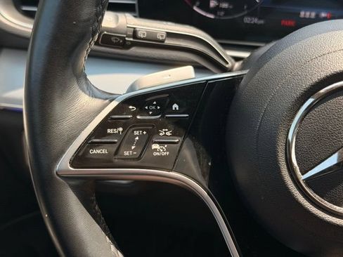 Used 2025 Mercedes-Benz GLE 350 4MATIC image 25