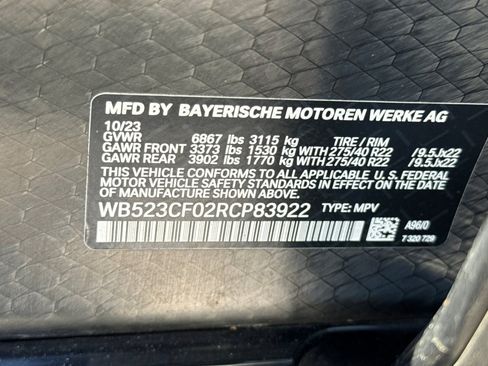 Certified 2024 BMW iX xDrive50 w/ Sport Package AWD/4WD image 28