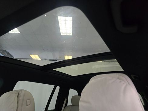 New 2026 Mercedes-Benz GLS 450 4MATIC image 30