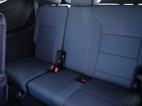 New 2026 GMC Acadia AT4 w/ Luxury Package image 17