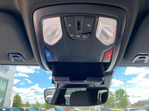 New 2026 RAM 2500 Big Horn AWD/4WD image 16